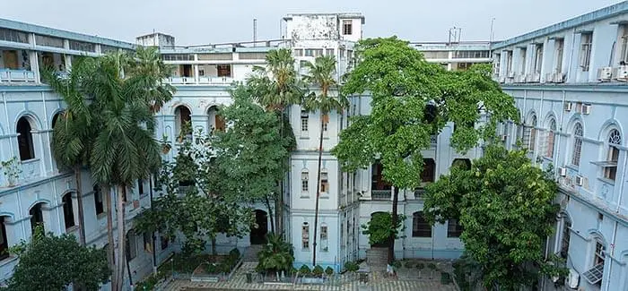 Rajabazar Science College, Kolkata: Reviews on Placements, Faculty & Facilities