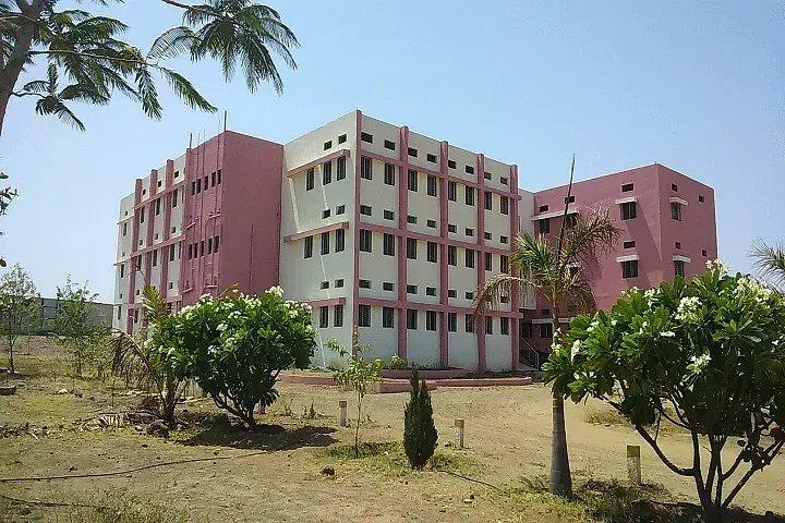 Kai. Sau. Sunitatati Eknatharao Dhakane Polytechnic, Ahmednagar: Reviews on Placements, Faculty & Facilities