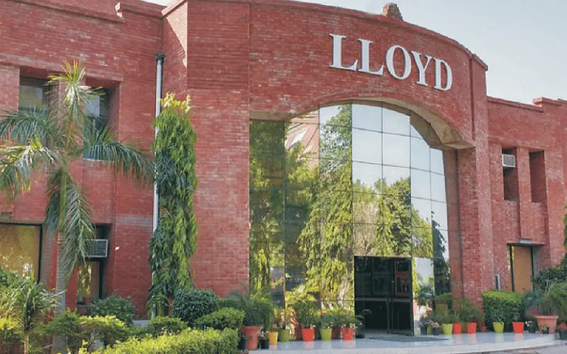 Lloyd Business School -[LBS], Greater Noida: Reviews on Placements, Faculty & Facilities