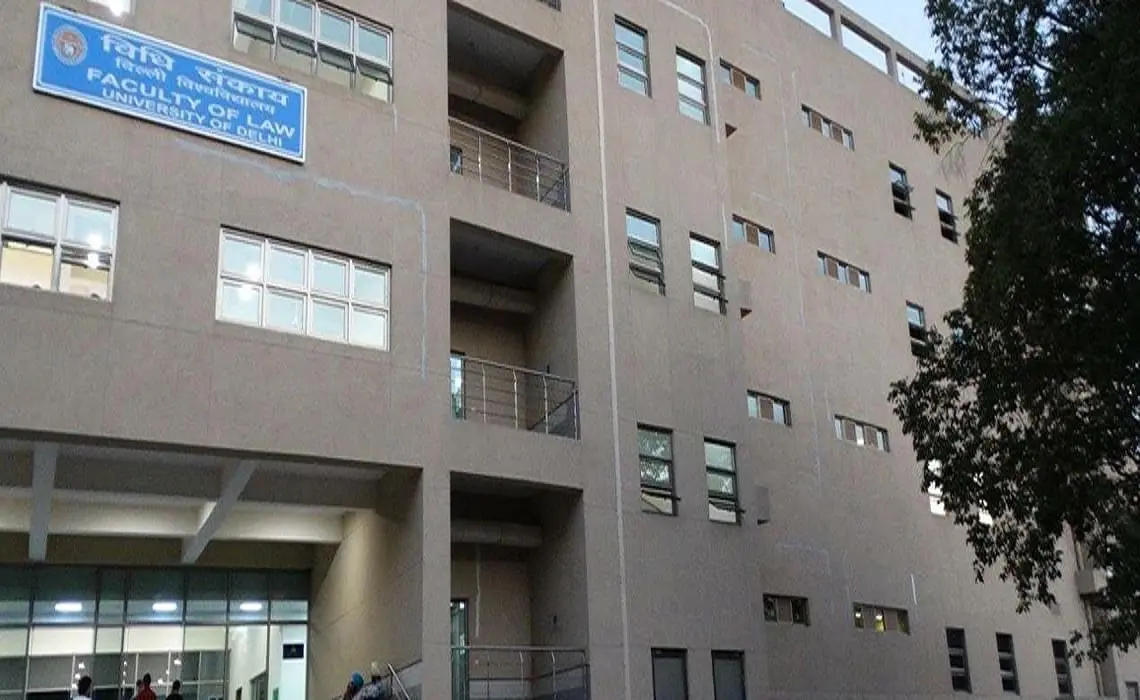 Faculty of Law, University of Delhi, New Delhi: Reviews on Placements, Faculty & Facilities