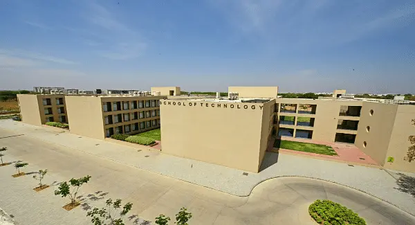 Pandit Deendayal Energy University, School of Technology - [PDEU SOT], Gandhinagar: Reviews on Placements, Faculty & Facilities