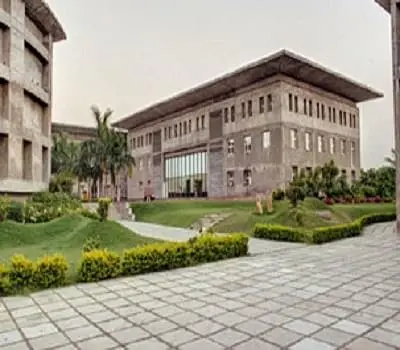 Unitedworld School of Business, Karnavati University - [UWSB], Ahmedabad: Admission Process 2025 Courses, Fees, Exams,Cutoff, Placements
