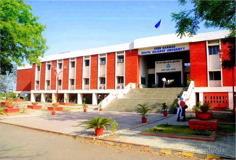 Shri Shambhubhai V Patel College of Computer Science and Business Management, Surat: Reviews on Placements, Faculty & Facilities