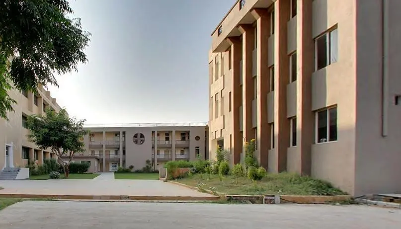 Arihant School of Pharmacy and BioResearch Institute, Gandhinagar: Admission Process 2025 Courses, Fees, Exams,Cutoff, Placements