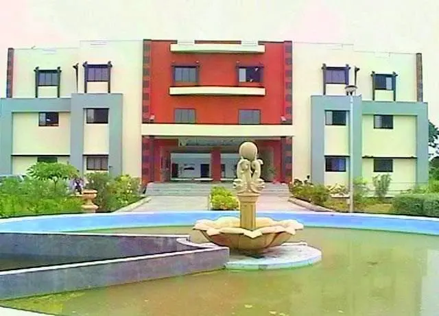 KB Raval College of Pharmacy, Gandhinagar: Reviews on Placements, Faculty & Facilities
