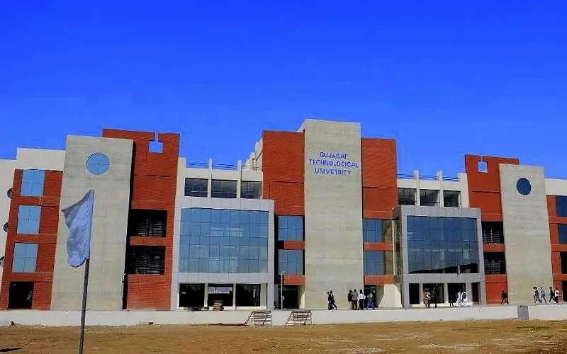 Smt NilaBen ManuBhai Padalia Pharmacy College, Ahmedabad: Admission Process 2025 Courses, Fees, Exams,Cutoff, Placements
