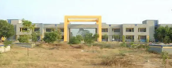 Tolani Institute of Pharmacy, Kachchh: Reviews on Placements, Faculty & Facilities