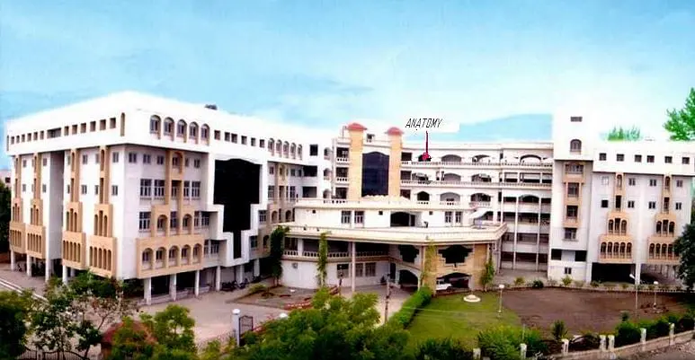 Government Medical College, Bhavnagar: Reviews on Placements, Faculty & Facilities