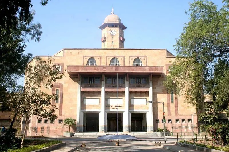 Bhavan's Sheth RA Shah College of Arts and Commerce - [BSRASCAC], Ahmedabad: Admission Process 2025 Courses, Fees, Exams,Cutoff, Placements