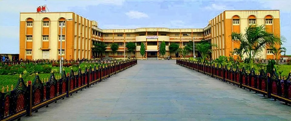 Vidya Bharti Trust College of Education, Surat: Reviews on Placements, Faculty & Facilities