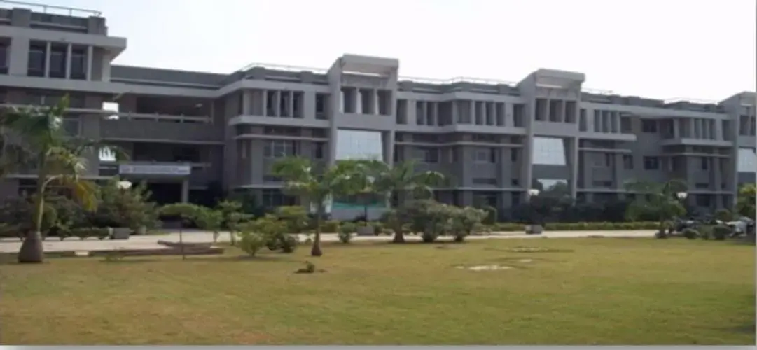 C.L Patel Institute of Studies & Research in Renewable Energy - [ISRRE], Anand: Reviews on Placements, Faculty & Facilities