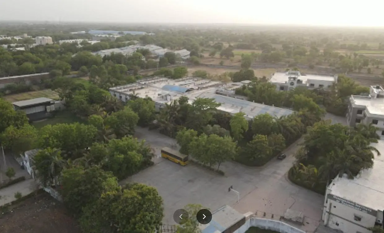 Gandhinagar University, Gandhinagar: Reviews on Placements, Faculty & Facilities