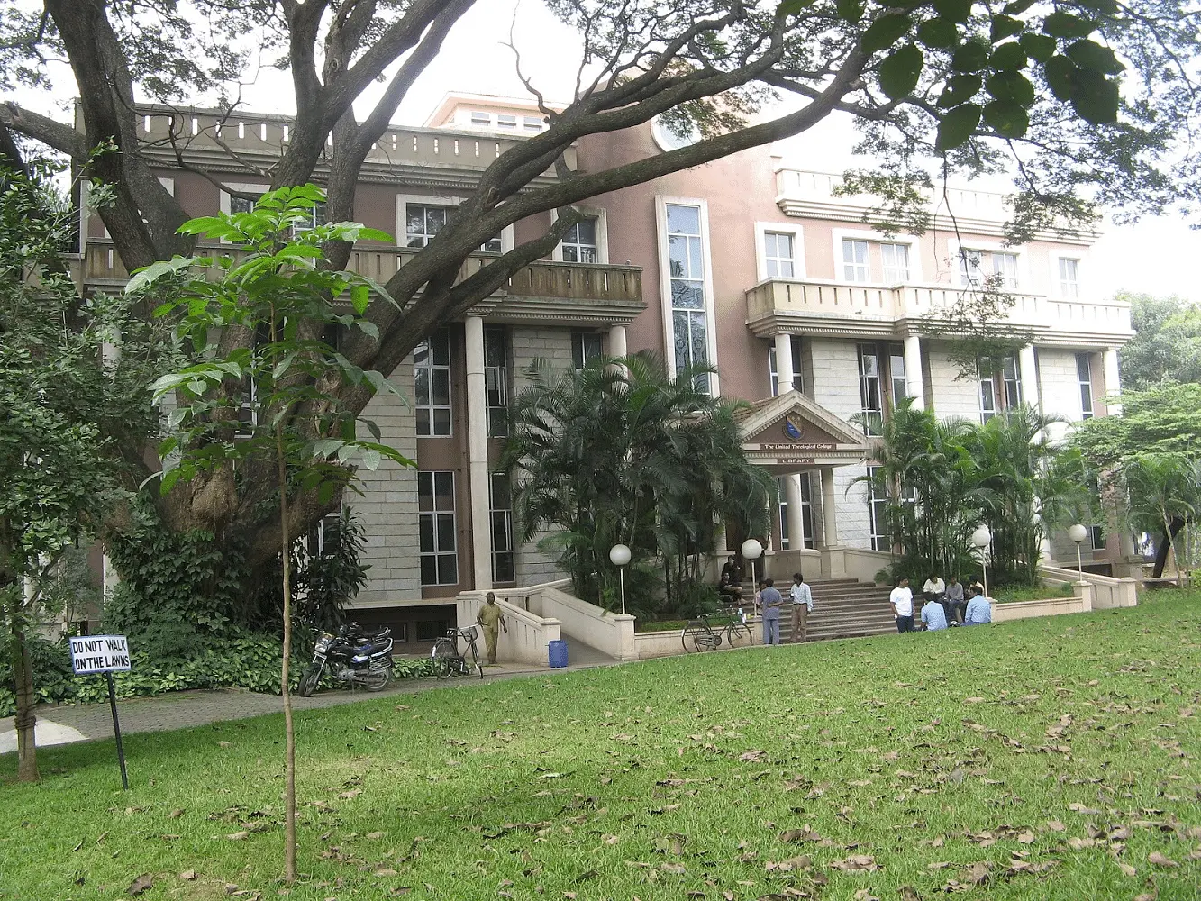 United Theological College - [UTC], Bangalore: Reviews on Placements, Faculty & Facilities