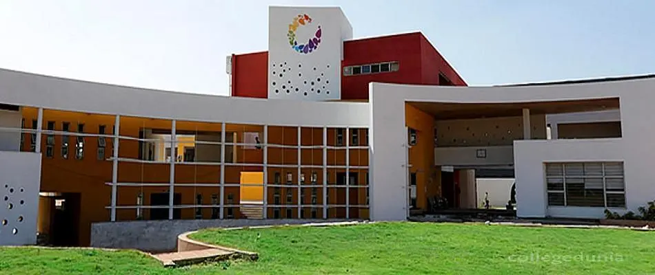 Vogue Institute of Art and Design - [VIAD], Bangalore: Reviews on Placements, Faculty & Facilities