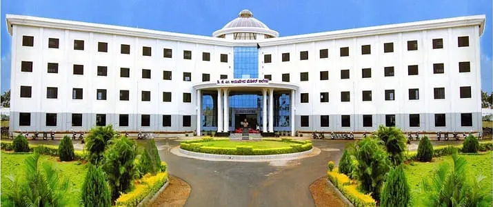 DGM Ayurvedic Medical College, Gadag: Reviews on Placements, Faculty & Facilities