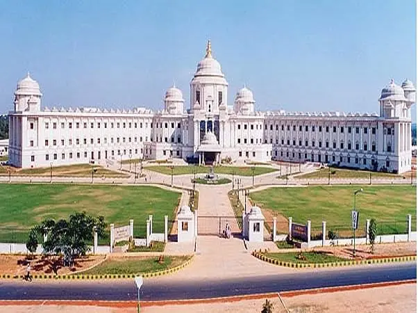 Sri Sathya Sai Institute of Higher Medical Sciences, Bangalore: Reviews on Placements, Faculty & Facilities