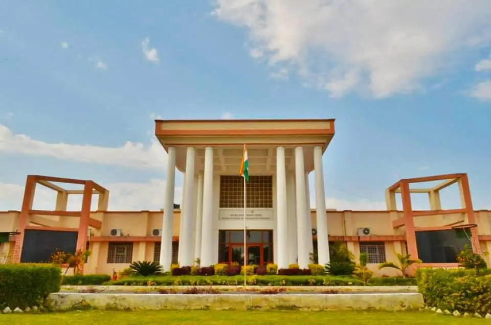 Indian Institute of Management - [IIMU], Udaipur: Admission Process 2025 Courses, Fees, Exams,Cutoff, Placements