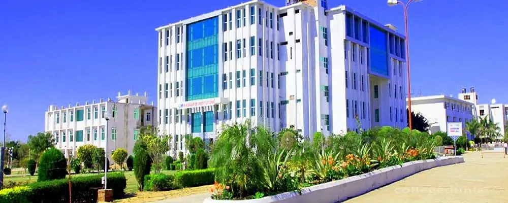 SR College of Science and Engineering, Jhansi: Reviews on Placements, Faculty & Facilities