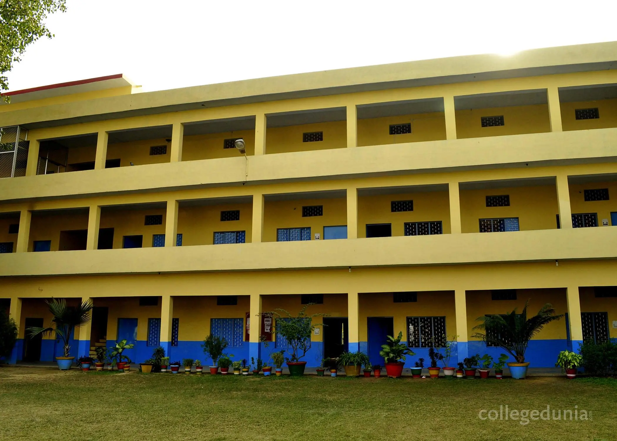 City Public Mahila Degree College, Farrukhabad: Admission Process 2025 Courses, Fees, Exams,Cutoff, Placements