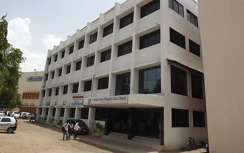 S.S.B.'S Institute of technology & Management, Nanded BCA Courses and Fees 2025