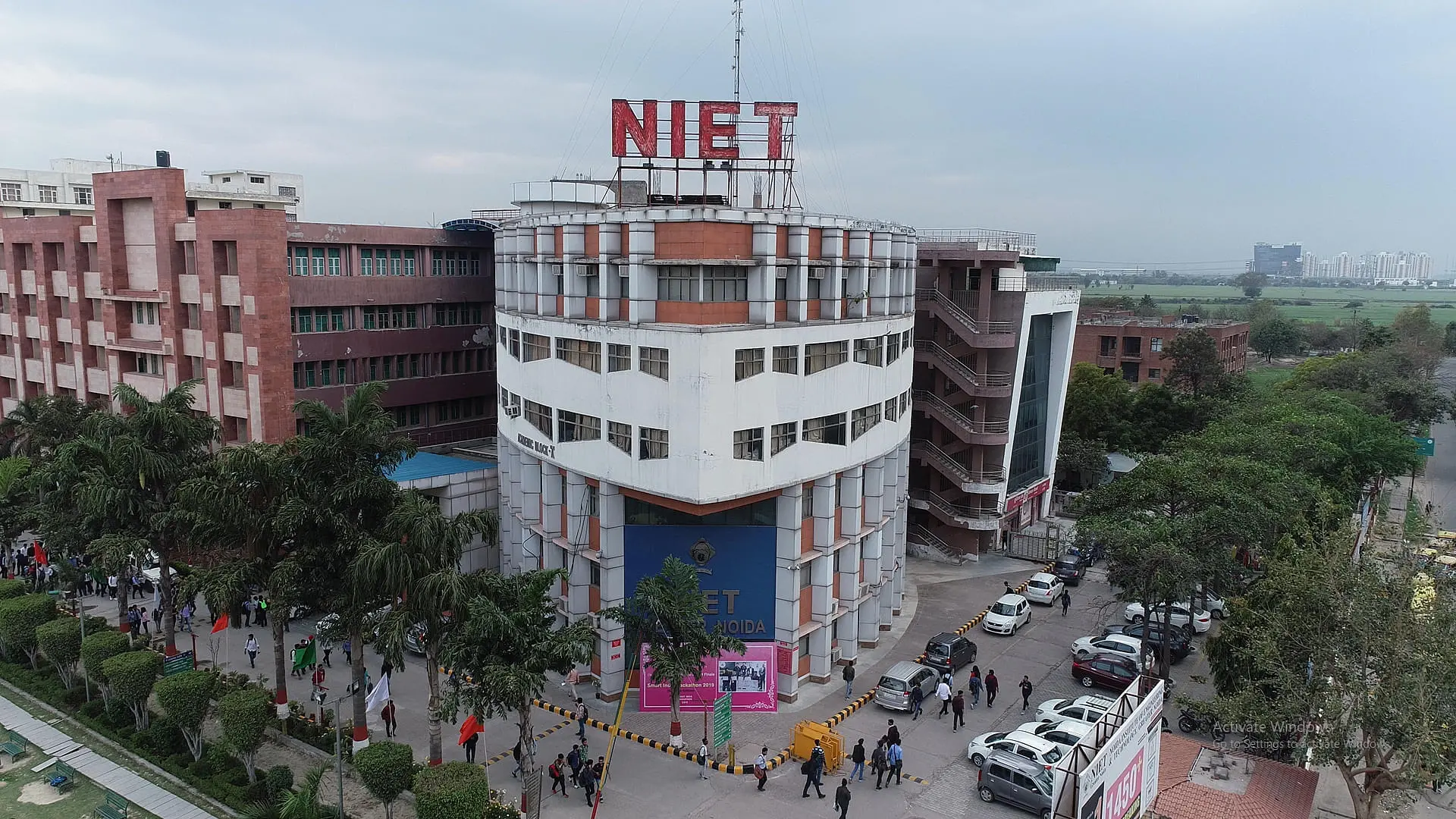 Get Details Idea About NIET Campus - powered by Sunstones Edge, Greater Noida CutOff 2025
