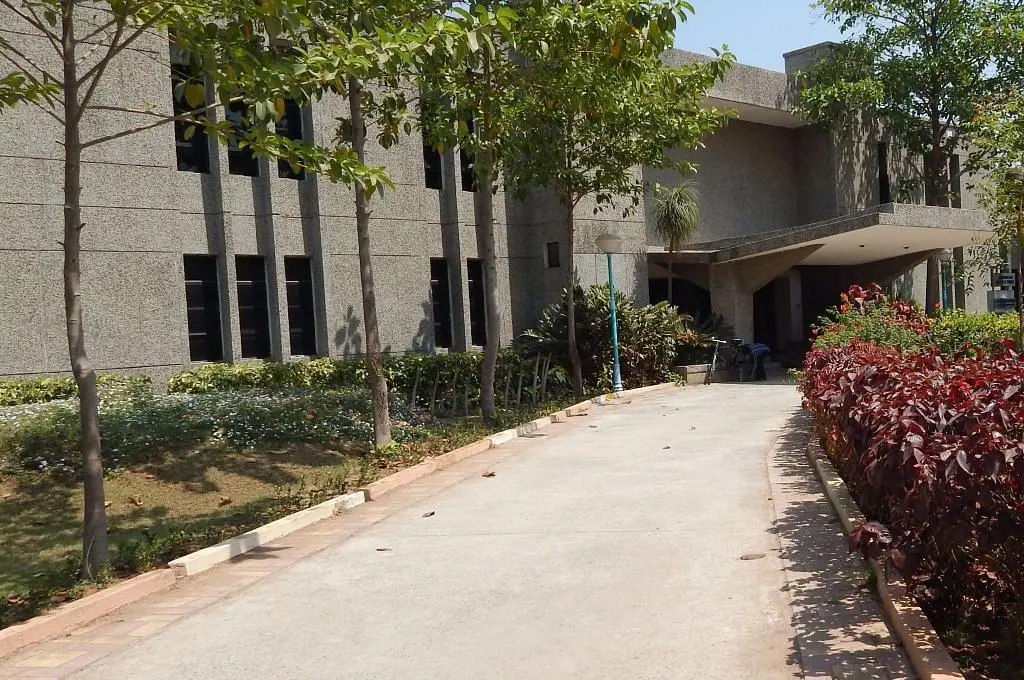 Get Details Idea About Devang Patel Institute of Advance Technology and Research - [DEPSTAR], Anand CutOff 2025