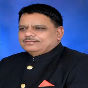 dr.-bajrang-singh-rathore