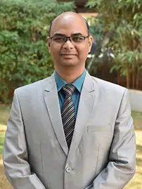 Dr. Rohan Das