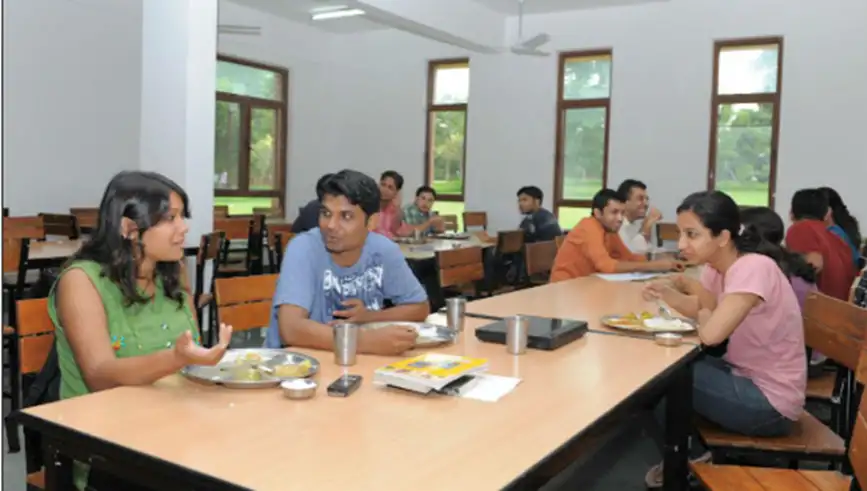 imt nagpur dining