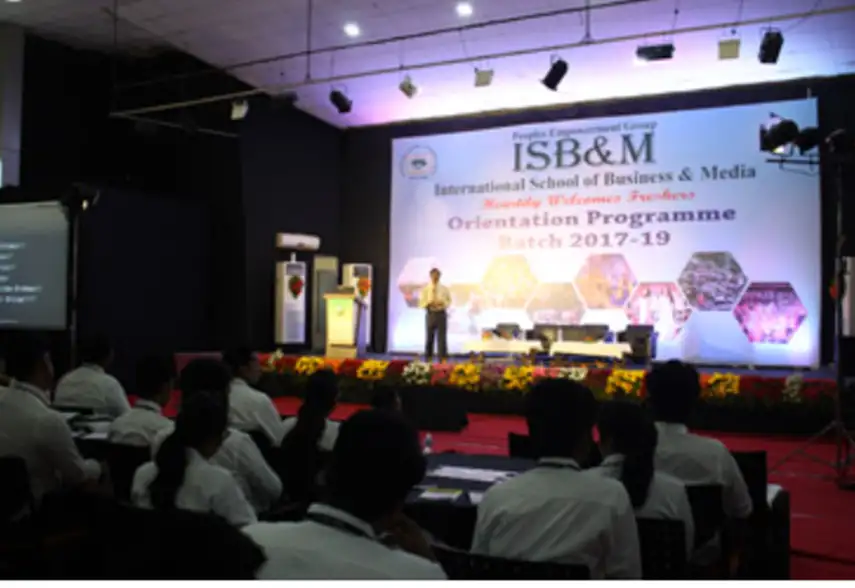 isb&m-pune-auditorium